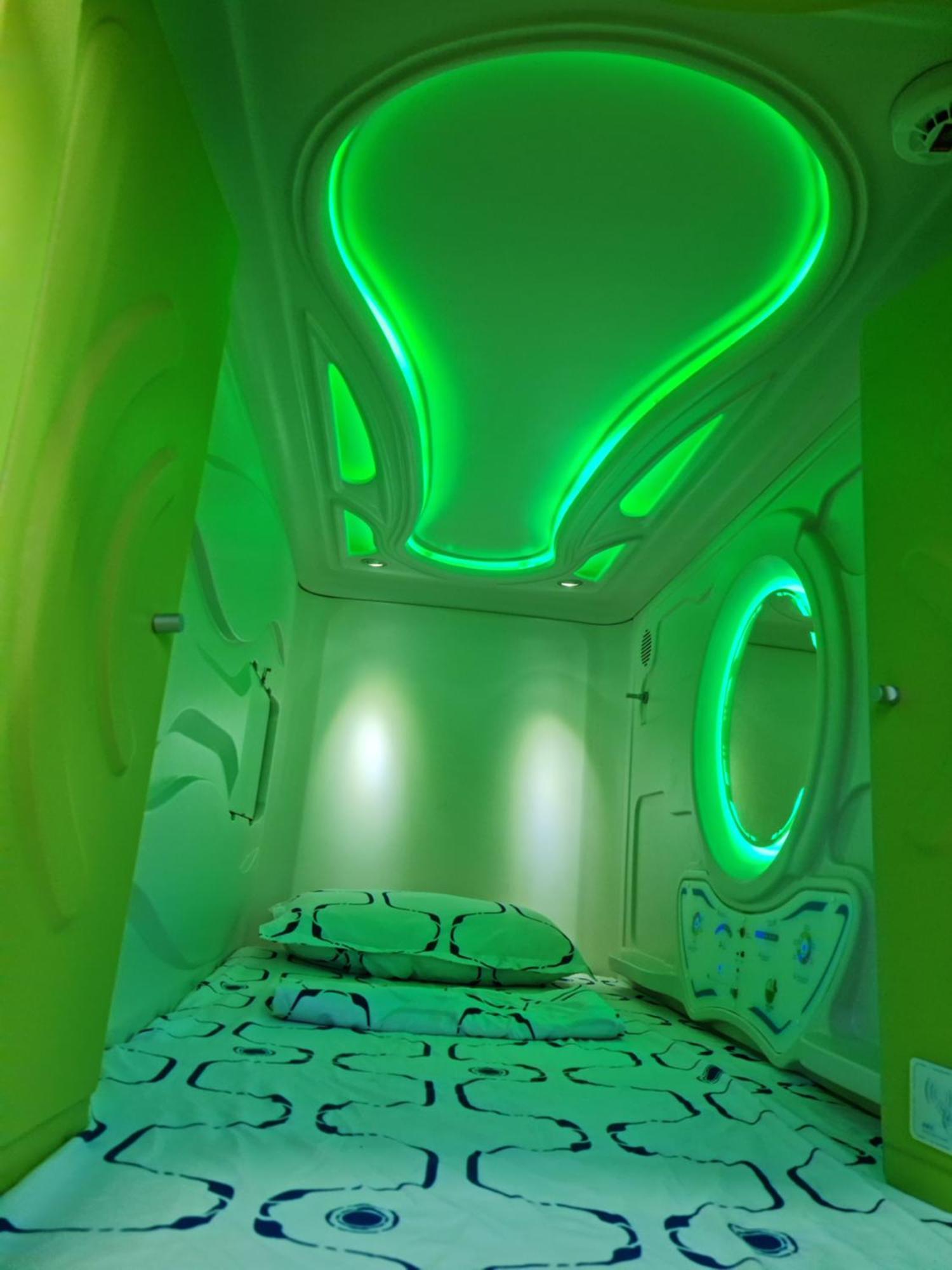 Pupa House - Capsule Hotel - Adults Only Tamarindo Exteriör bild